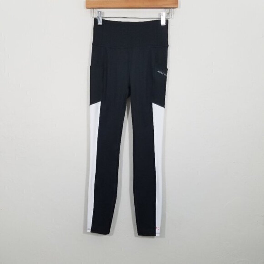 Peace Love World Leggings with Pockets Black and White Size XXSP